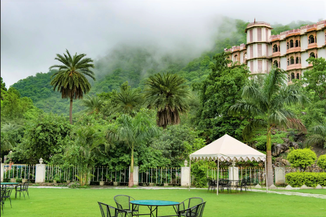 Aaram Baagh Udaipur – 3 Star Heritage Resort & Hotel in Udaipur – Pachar Group