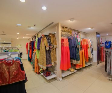 Udaipur Kapda Market – Clothes & Dress Materials in Udaipur City
